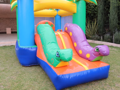 Mini Jungla inflable completo - Vista en terraza jardin residencial CDMX
